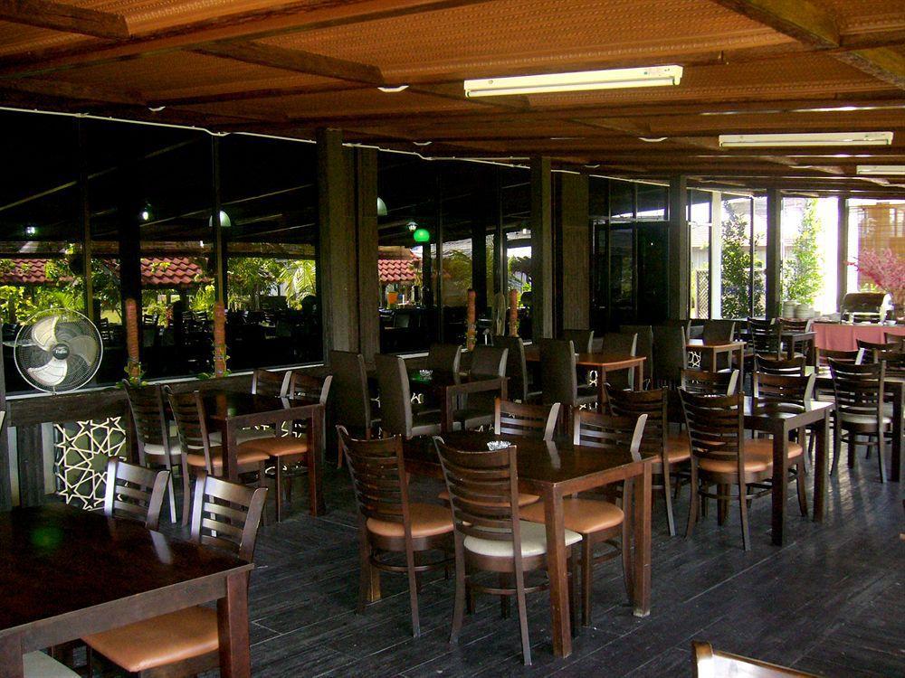 De Baron Resort 3*